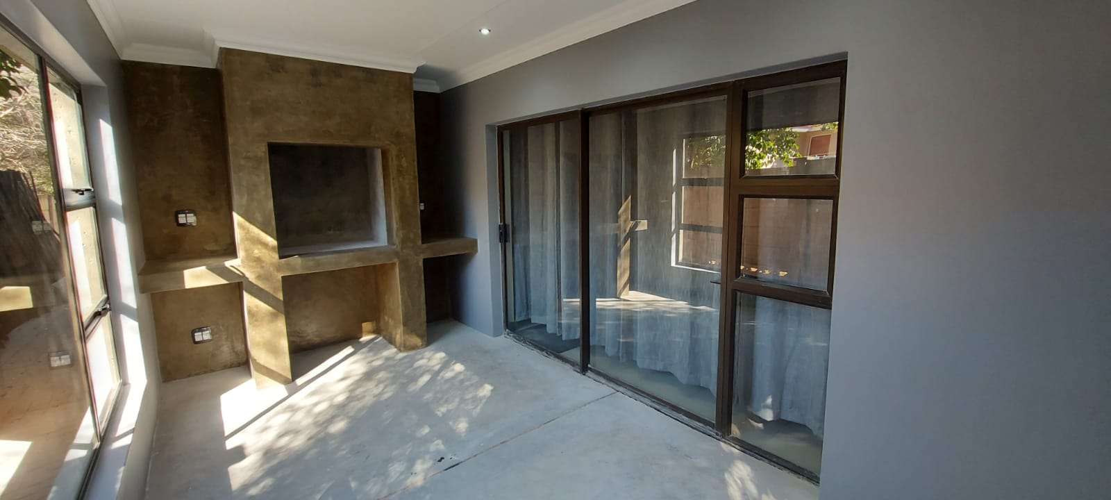 Aluminium Sliding Doors