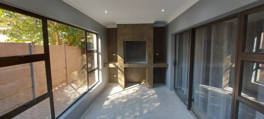 Aluminium Sliding Doors